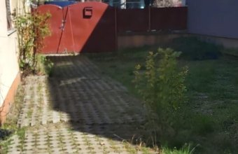 Casa tip duplex, zona piata Izvoare