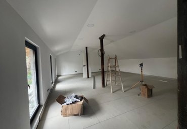 Spații comerciale de închiriat ,Piata Izvoare ,Vasile Alecsandri