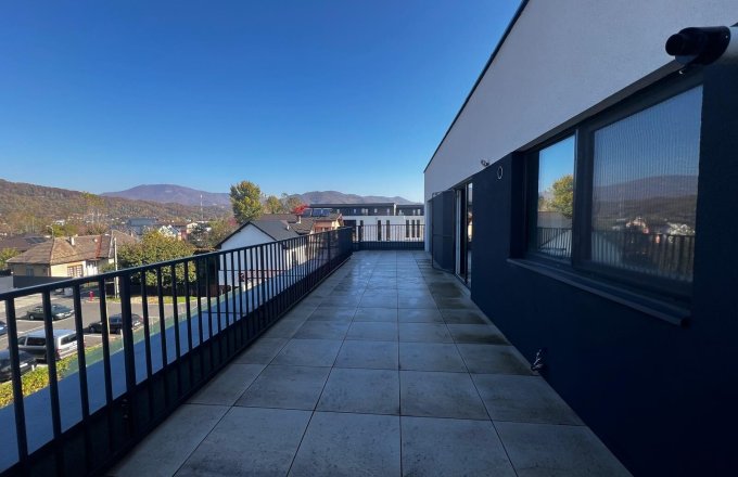 Apartament 3 camere tip Penthouse ,Centrul Istoric