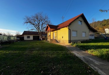 Casă individuală de vânzare Ilba ,27 ari teren ,zonă pitorească
