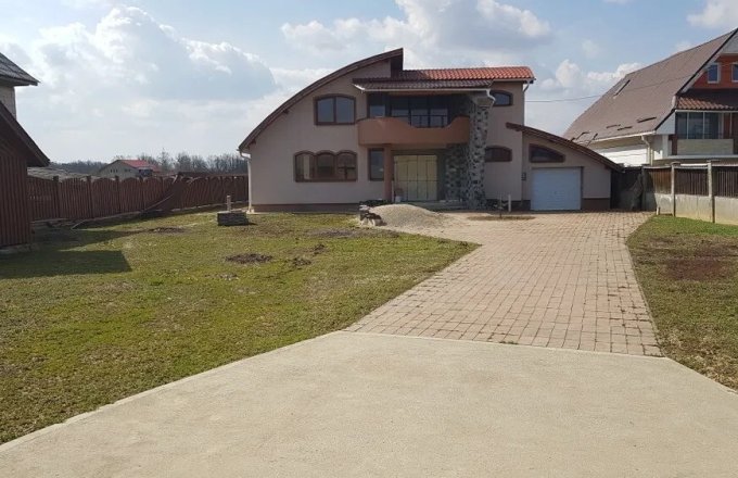 Casă individuală , Lăpușel ,25 ari teren