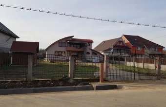 Casă individuală , Lăpușel ,25 ari teren