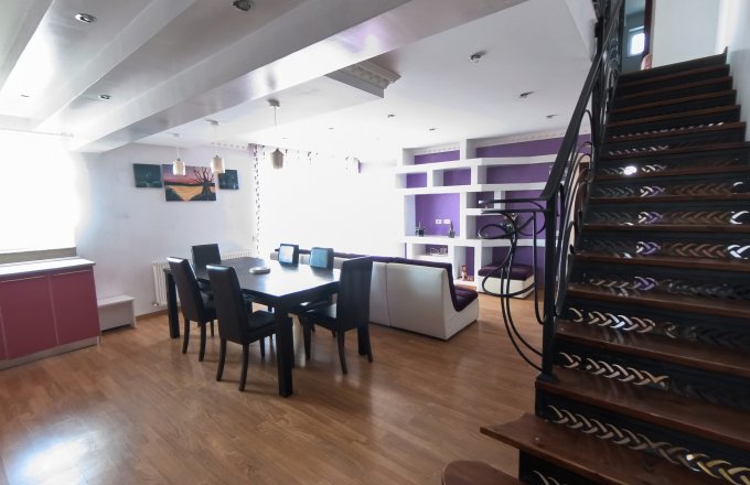 Apartament cu 4 camere, de vânzare, Zona Păltinișului