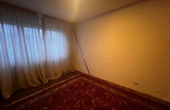 Apartament 3 camere,zona Spitalul Judetean Cuza Vodă