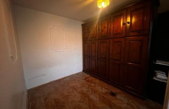 Apartament 3 camere,zona Spitalul Judetean Cuza Vodă