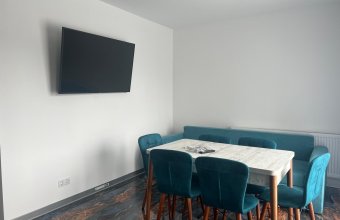 Apartament 2 camere ,de inchiriat , Republicii zona Liana