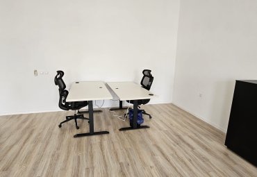 Spatii comerciale /birouri Centru Istoric-Log Out