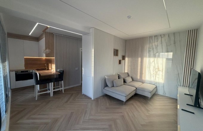 Închiriere - luxury apartament ,2 camere nou, Petre Dulfu