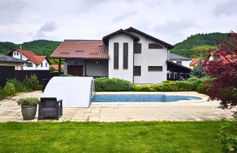 Casă cu piscină, saună și sală de forță – Tăuți-Măgherăuș