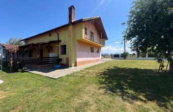 Exlcusivitate ! Casă individuală în Săsar !