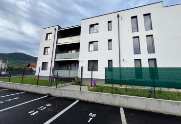Apartament Baia Mare,zonă rezidentială ,etaj 1 ,Lămîitei