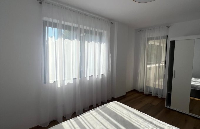 Inchiriere-apartament 2 camere ,Minerilor ,centrul vechi