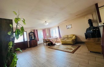 Casa stil mediteranean , Mocira ,teren 5 ari