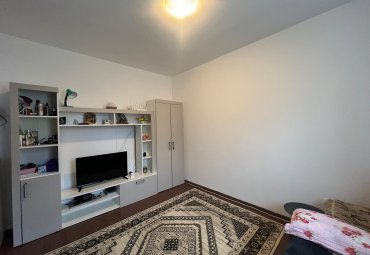 Închiriere apartament 1 camera /garsonieră ,etaj 3 ,Enescu ,zona Cresei nr 5 ,Vivo Mall
