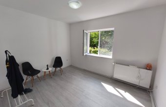De vânzare: Apartament cu 3 camere și curte privată – 87 mp utili, Baia Mare