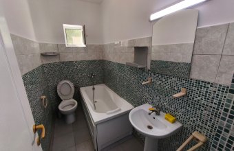 De vânzare: Apartament cu 3 camere și curte privată – 87 mp utili, Baia Mare