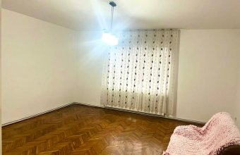 Inchiriere - spatiu versatil,parter,acces direct,90 mp ,3 camere