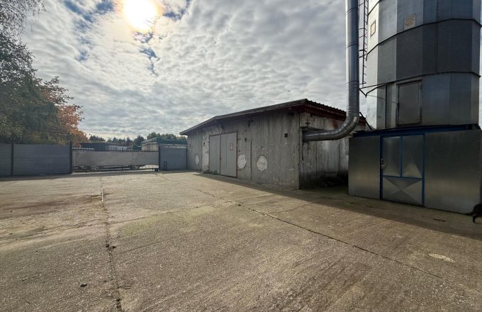 Hala,oportunitate invetitie !Pasaj Italsofa