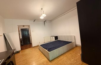 Apartament 1 camera, parter, zona Vivo Mall