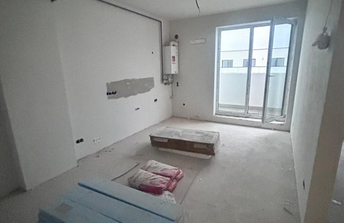 Apartament de vânzare 2 camere în imobil nou, etaj retras, zonă ultracentrală Baia Mare
