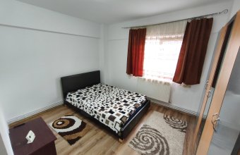 Apartament de închiriat 2 camere, zona Ursus, Bulevardul Traian, Baia Mare