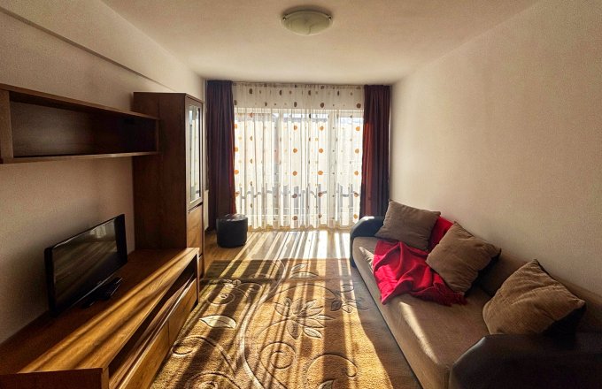 Apartament cu 1 cameră - et. 1, str. Republicii, zona Clinica Somesan