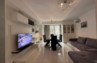 Inchiriere-Apartament 2 camere, etaj 1,ultracentral, Culturii, Baia Mare!