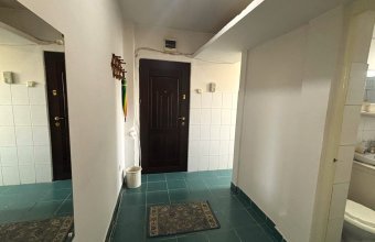 Apartament cu 2 camere - str. Cuza Voda, semidecomandat, zonă liniștită