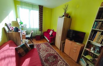 Apartament cu garaj inclus, 3 camere, situat în Baia Mare, pe strada George Coșbuc Aleea cu Castani
