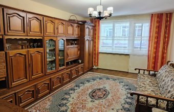 Apartament 3 camere -parter înalt, zona Dragoș Vodă