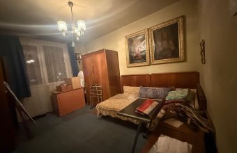 Vintage apartament 4 camere, B-dul București / Regele Mihai,decomandat etaj 2