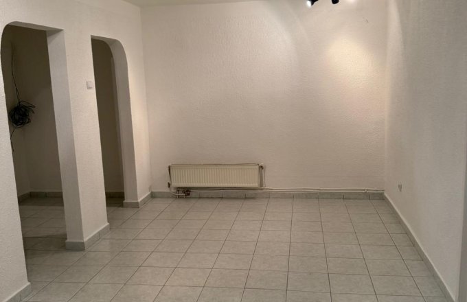 Spațiu comercial de închiriat – zonă ITM, Baia Mare | Acces propriu, zonă în plină dezvoltare