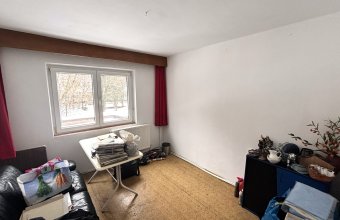 Apartament 4 camere de vânzare – Etaj 1, zonă Facultatea de Litere