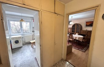 Apartament 4 camere de vânzare – Etaj 1, zonă Facultatea de Litere
