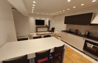 Apartament de închiriat – 4 camere, 100 mp, zona Mărul de Aur, Baia Mare Loc de parcare inclus