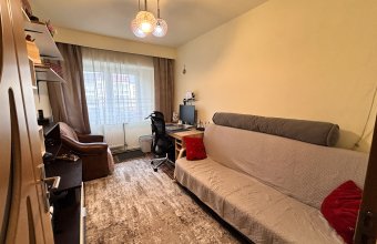 Apartament 3 camere de vânzare – Bld. Traian, Zona Muzeul de Mineralogie
