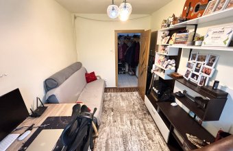 Apartament 3 camere de vânzare – Bld. Traian, Zona Muzeul de Mineralogie