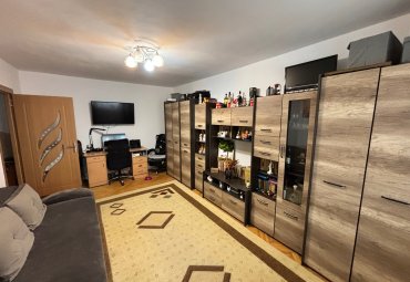 Apartament 3 camere de vânzare – Bld. Traian, Muzeul de Mineralogie