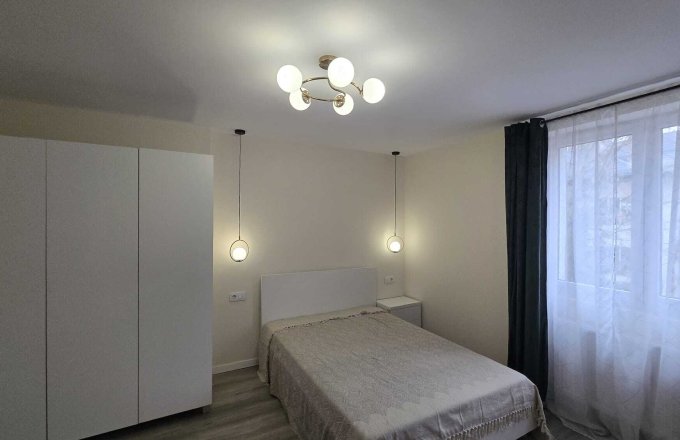 Apartament 1 camera ,etaj 3 ,zona Bilascu