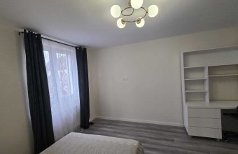 Apartament 1 camera ,etaj 3 ,zona Bilascu