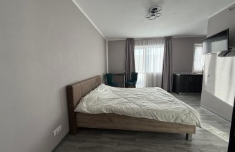 Inchiriere - apartament 1 cameră ,Lămîiței Baia Mare,loc de parcare