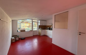 Cladire de birouri/hală /casă ,720 mp teren ,zona Grivitei Baia Mare