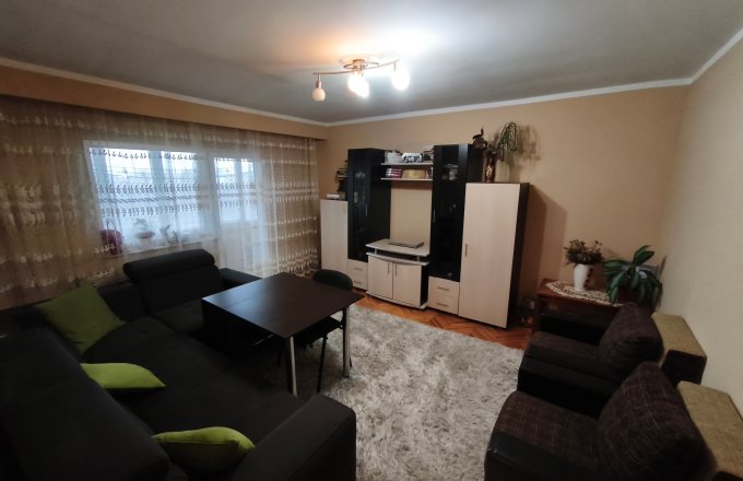 Apartament 4 camere, 103 mp, Strada Gării, Baia Mare, bloc izolat
