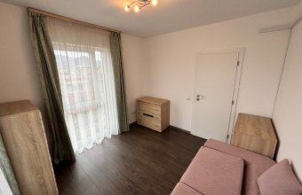 Închiriere - apartament nou, 3 camere - Zona Parc Central, Serelor