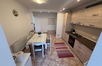Apartament , 2 camere decomandat ,etaj 3 Regele Ferdinand zona Mihai Eminescu