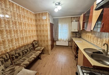 Apartament cu 3 camere – decomandat, zona Profi, Bld. Reg. Ferdinand