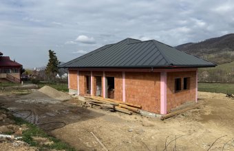 Casa individuala Tautii de Sus,zona rezidentiala,600 mp teren