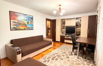 Apartament 2 camere – decomandat, zona Teren atletism