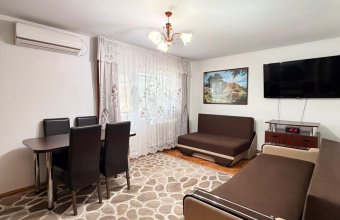 Apartament 2 camere – decomandat, zona Teren atletism