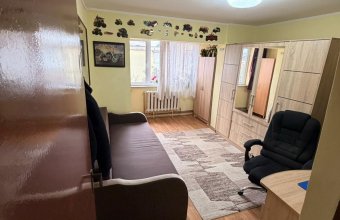 Apartament 2 camere – decomandat, zona Teren atletism